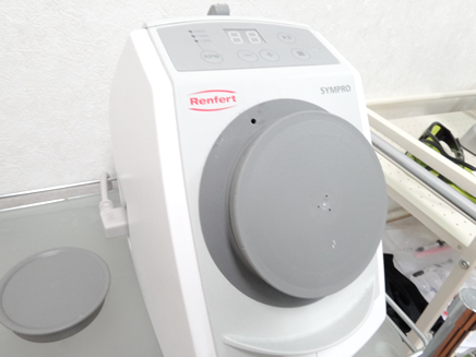 入れ歯洗浄器